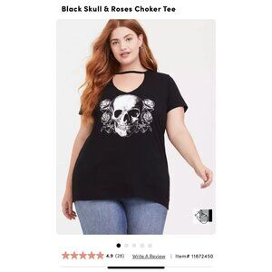 Torrid Skull & Roses Neck Chicken Top Womens 2X Black Short Sleeve EUC Halloween